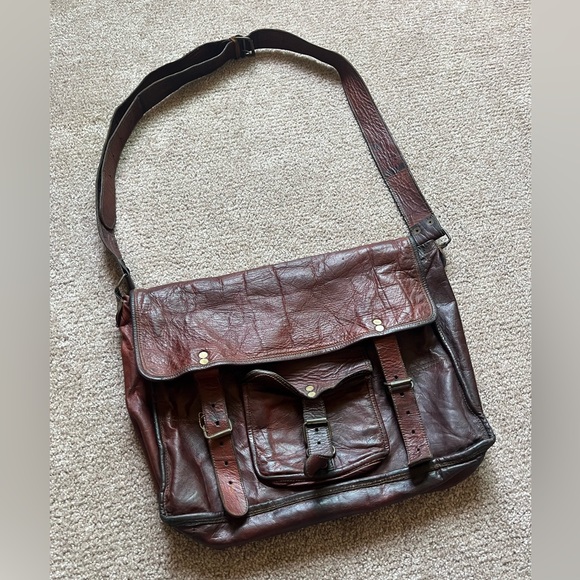 VTG 60’s Leather Satchel / Messenger Bag - Picture 2 of 7